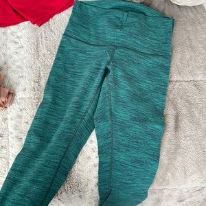 Lululemon leggings size 8